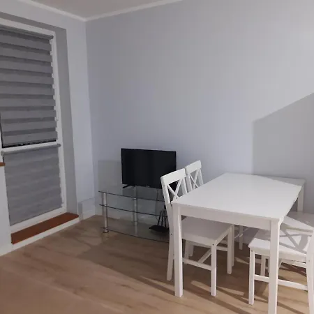 Przytulny Apartament Na Strzeleckiej Płock Esterno foto